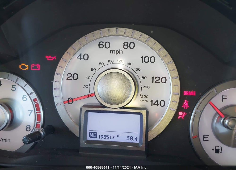 2010 HONDA PILOT TOURING VIN: 5FNYF3H95AB018275