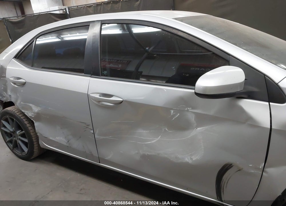 2017 TOYOTA COROLLA LE VIN: 5YFBURHE7HP627748