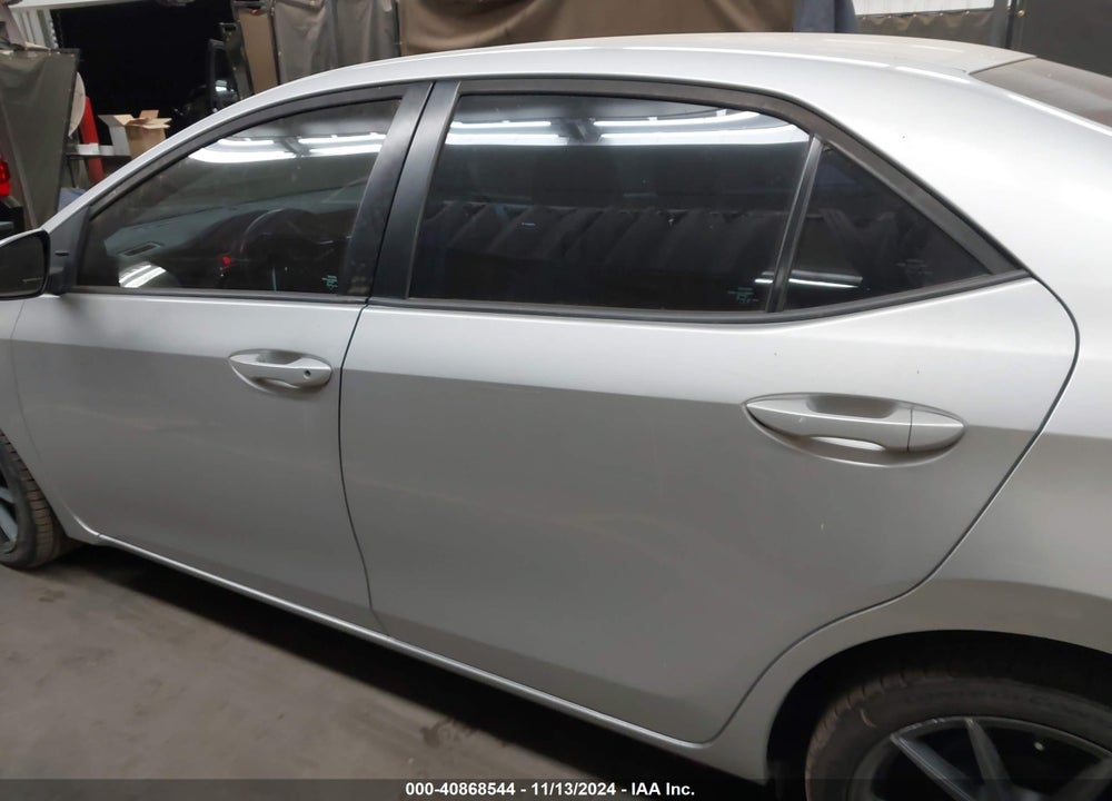 2017 TOYOTA COROLLA LE VIN: 5YFBURHE7HP627748