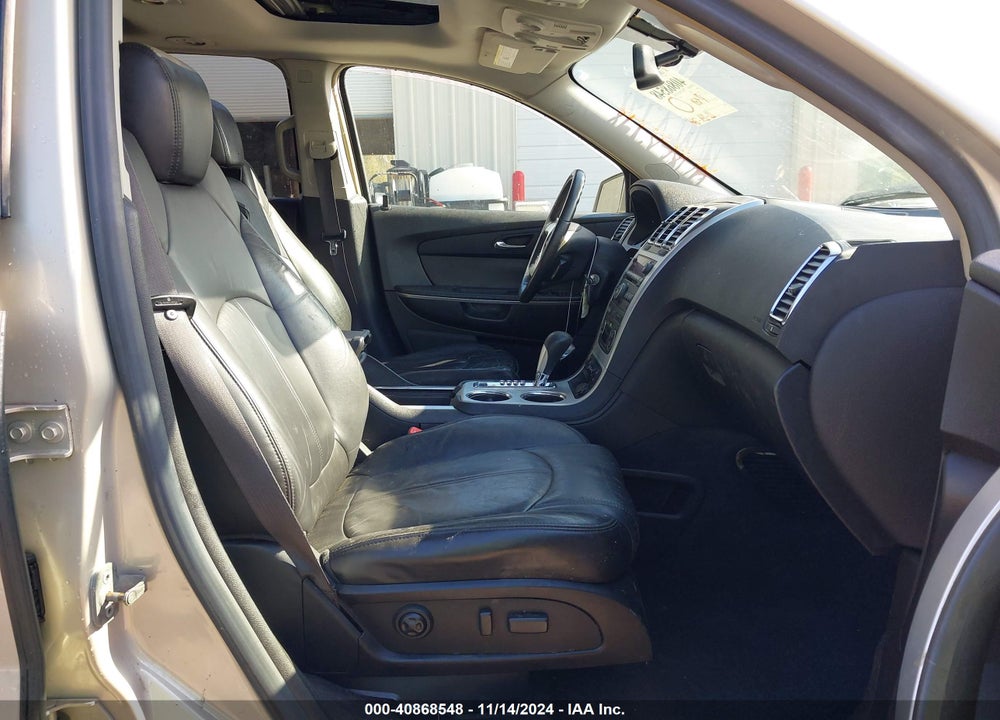2008 GMC ACADIA SLT-2 VIN: 1GKER33778J242347