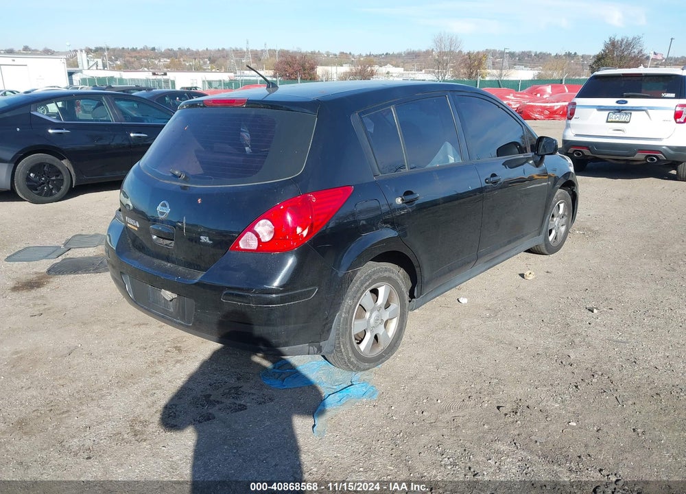 2008 NISSAN VERSA 1.8SL VIN: 3N1BC13E18L379377