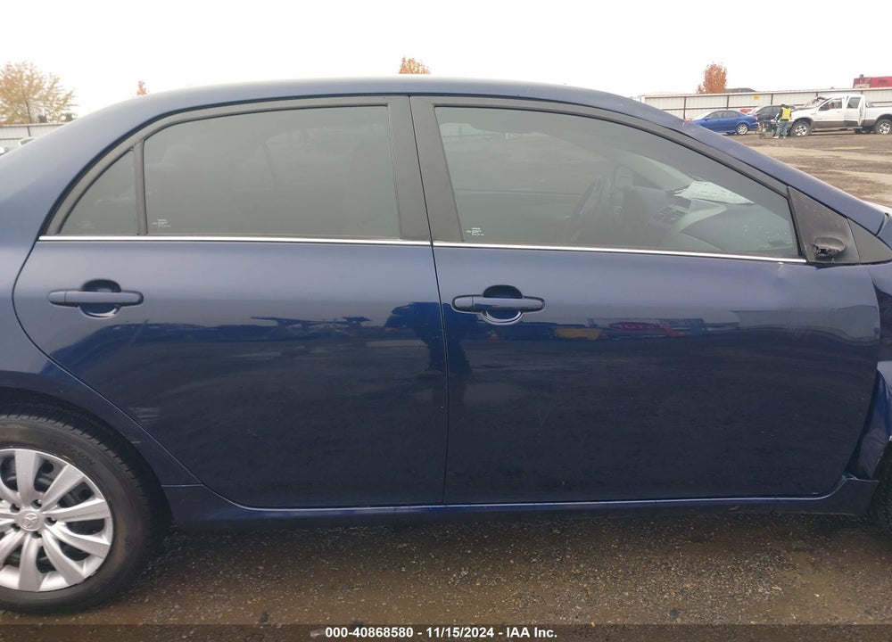 2013 TOYOTA COROLLA LE VIN: 2T1BU4EE1DC109880