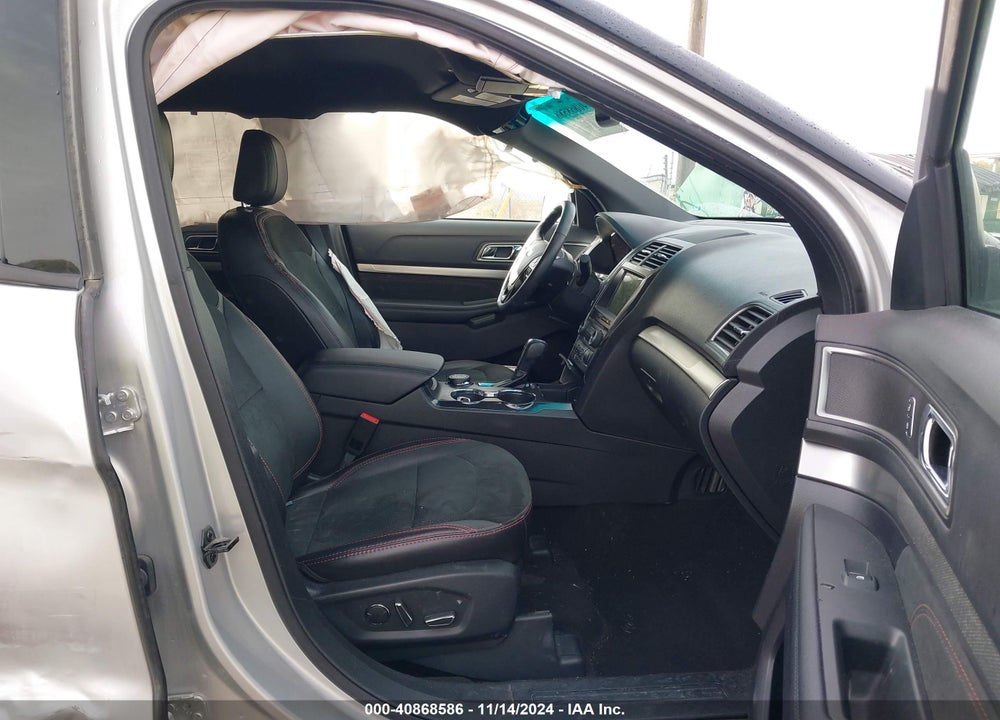 2018 FORD EXPLORER XLT VIN: 1FM5K8D87JGC86285