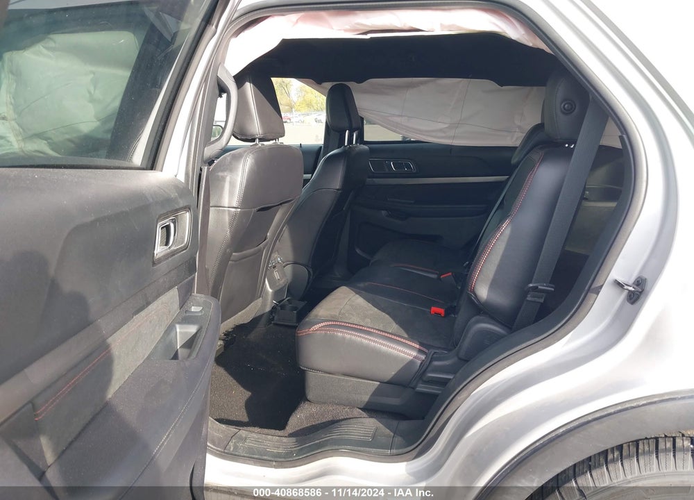 2018 FORD EXPLORER XLT VIN: 1FM5K8D87JGC86285