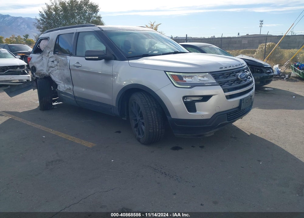 2018 FORD EXPLORER XLT VIN: 1FM5K8D87JGC86285
