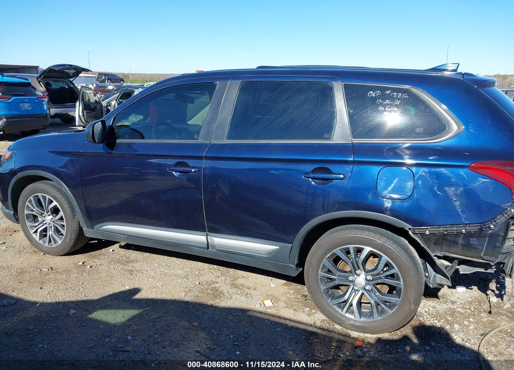 2018 MITSUBISHI OUTLANDER ES VIN: JA4AD2A31JJ003847