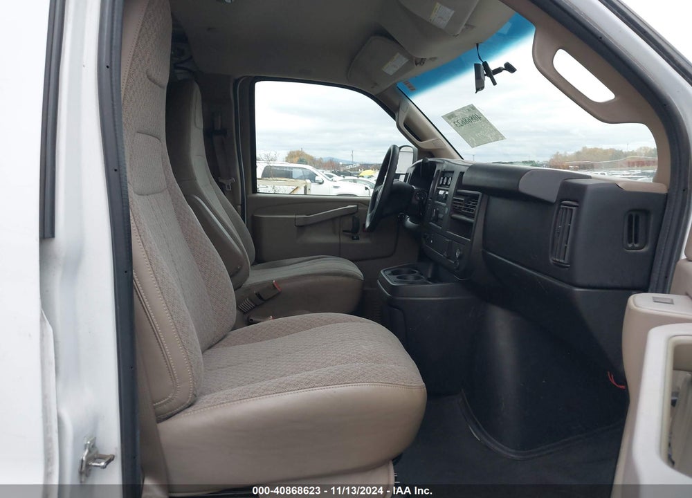 2017 GMC SAVANA 2500 WORK VAN VIN: 1GTW7AFF3H1168244