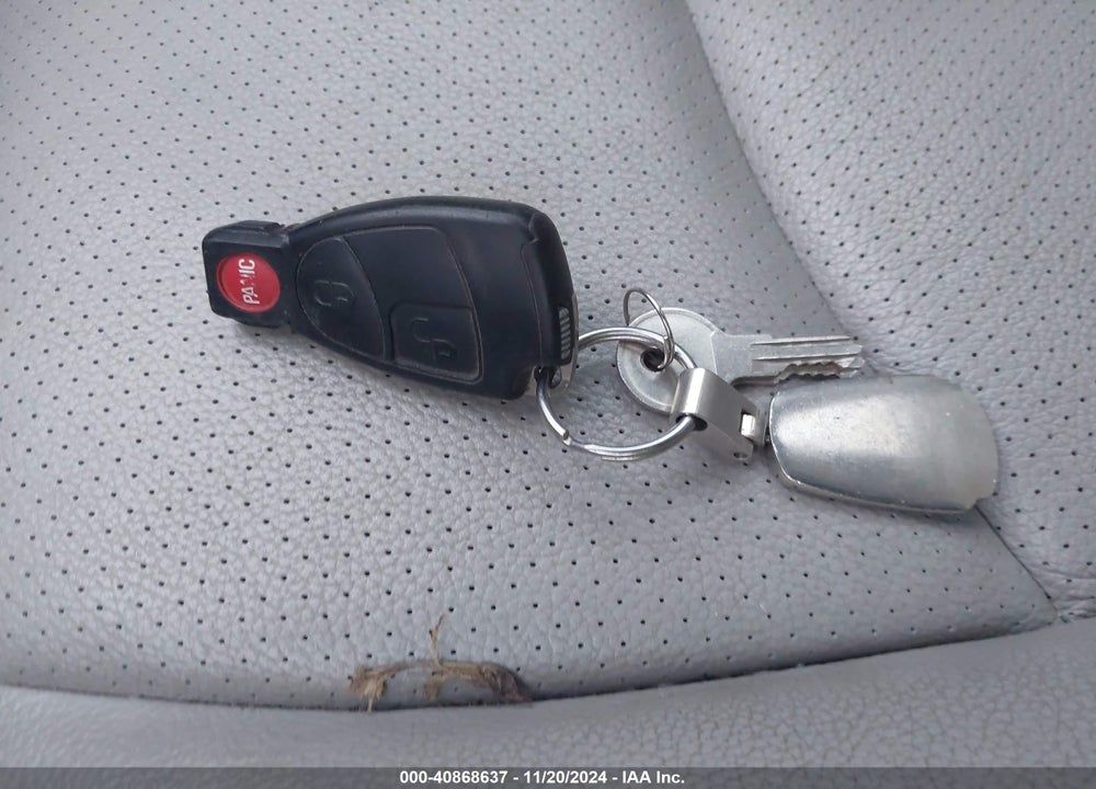 2005 MERCEDES-BENZ E 320 4MATIC VIN: WDBUH82J95X173771