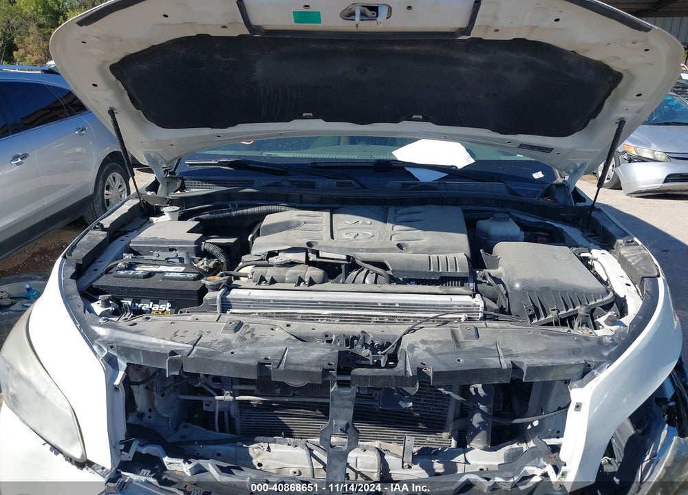 2014 INFINITI QX80 VIN: JN8AZ2NF2E9551931