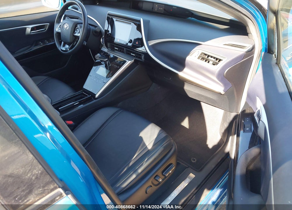 2017 TOYOTA MIRAI VIN: JTDBVRBD4HA001687