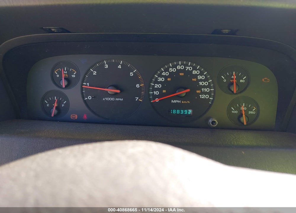 2001 JEEP GRAND CHEROKEE LAREDO VIN: 1J4GW48S91C547059