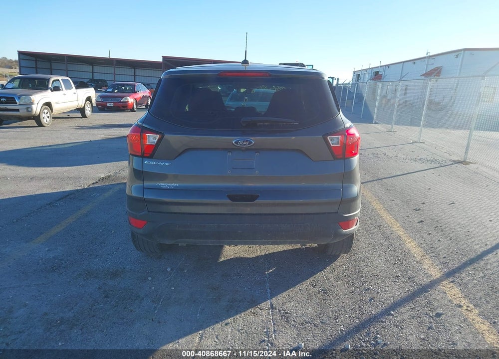 2019 FORD ESCAPE S VIN: 1FMCU0F79KUA79536