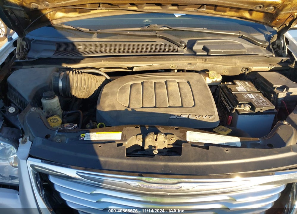 2012 CHRYSLER TOWN & COUNTRY LIMITED VIN: 2C4RC1GG3CR371803
