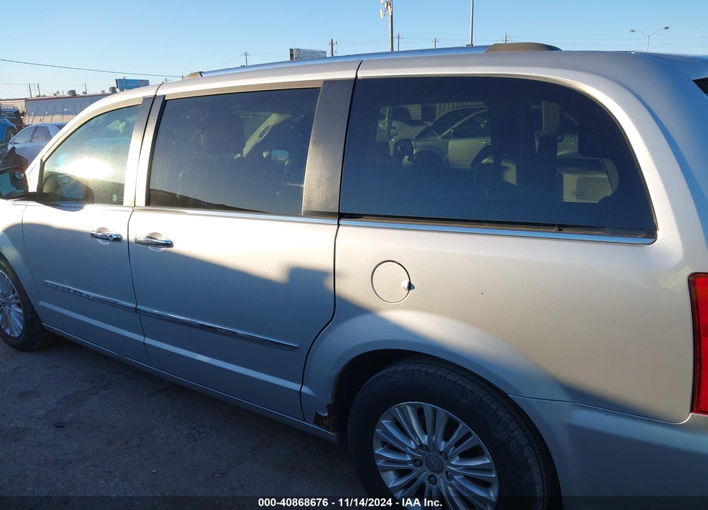 2012 CHRYSLER TOWN & COUNTRY LIMITED VIN: 2C4RC1GG3CR371803