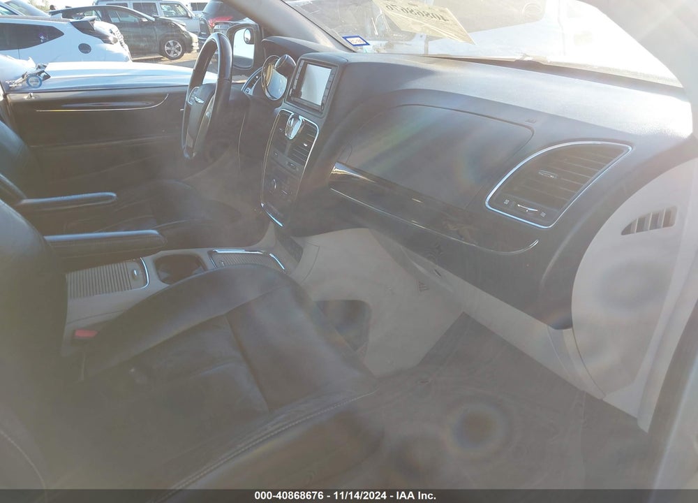 2012 CHRYSLER TOWN & COUNTRY LIMITED VIN: 2C4RC1GG3CR371803