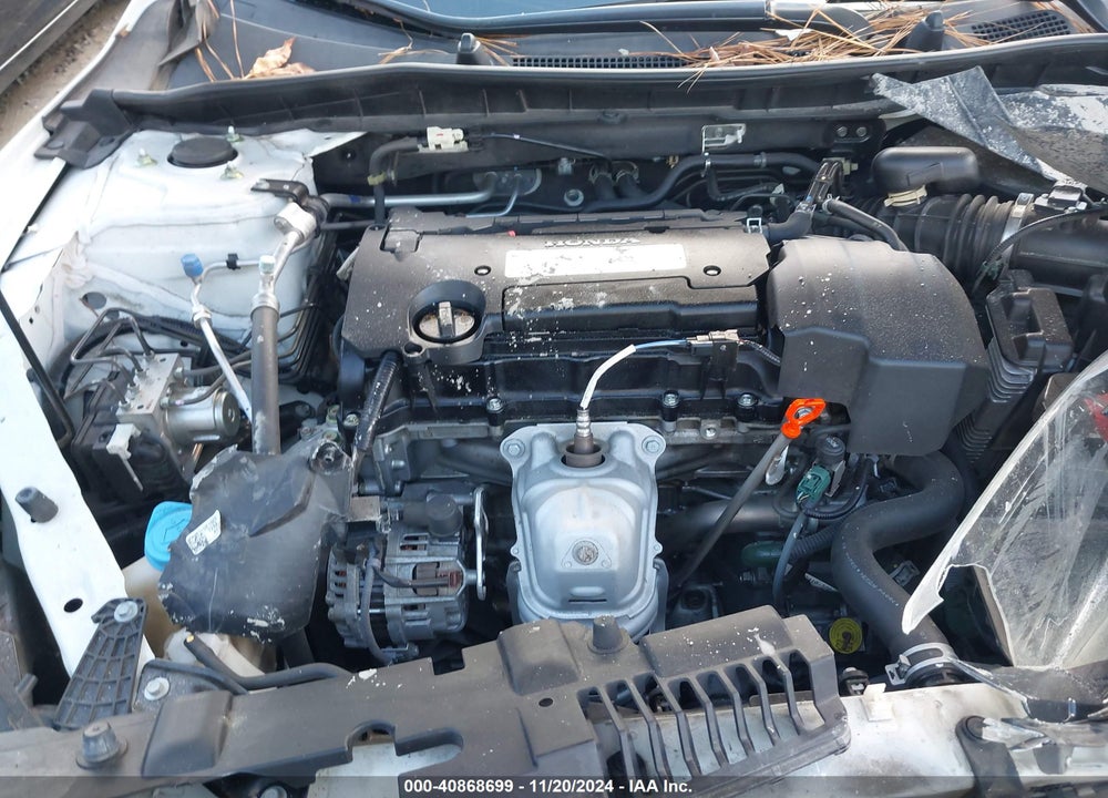 2013 HONDA ACCORD VIN: 1HGCR2F33DA232013