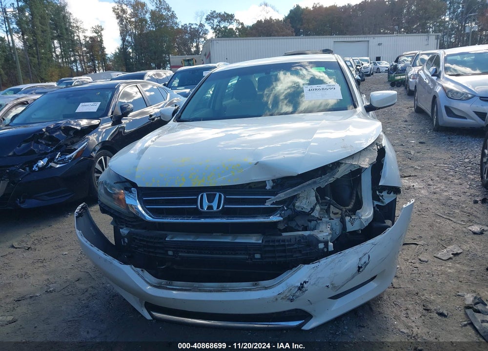 2013 HONDA ACCORD VIN: 1HGCR2F33DA232013