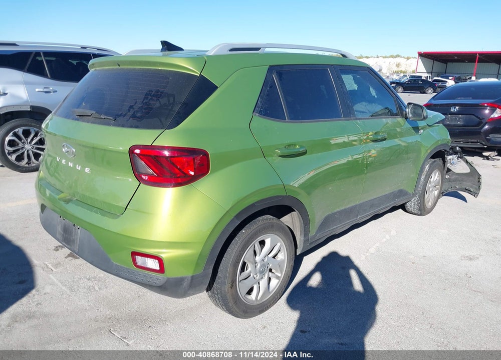 2020 HYUNDAI VENUE VIN: KMHRC8A37LU015139