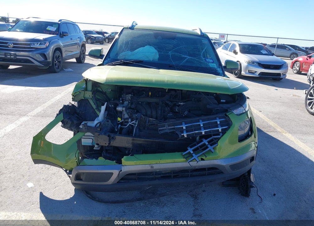 2020 HYUNDAI VENUE VIN: KMHRC8A37LU015139
