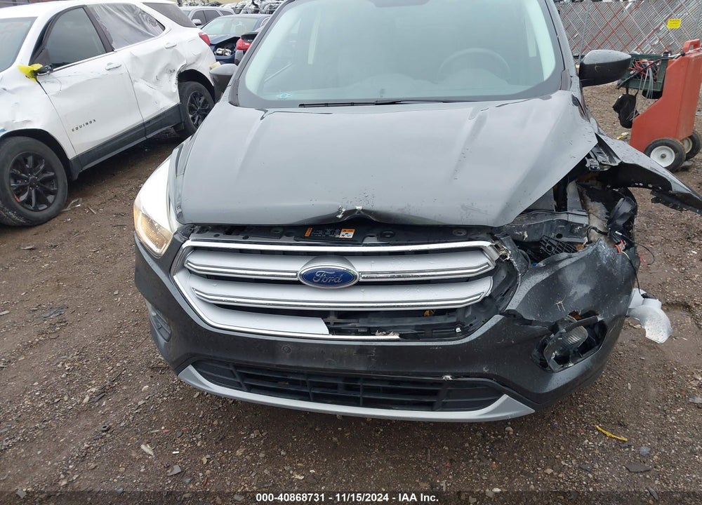 2018 FORD ESCAPE SE VIN: 1FMCU9GD6JUA97323
