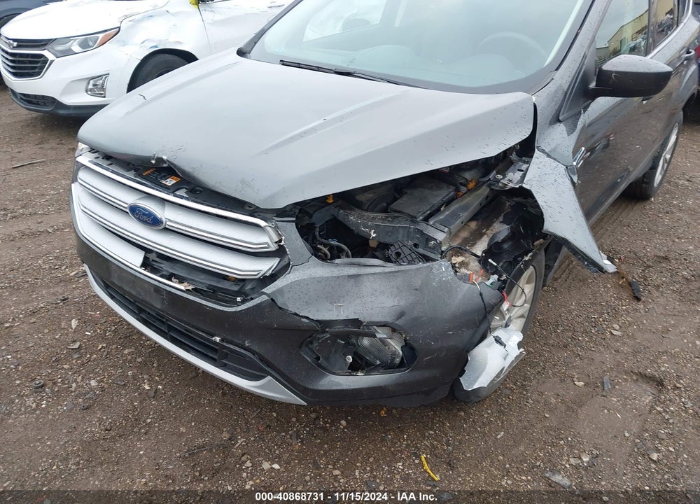 2018 FORD ESCAPE SE VIN: 1FMCU9GD6JUA97323