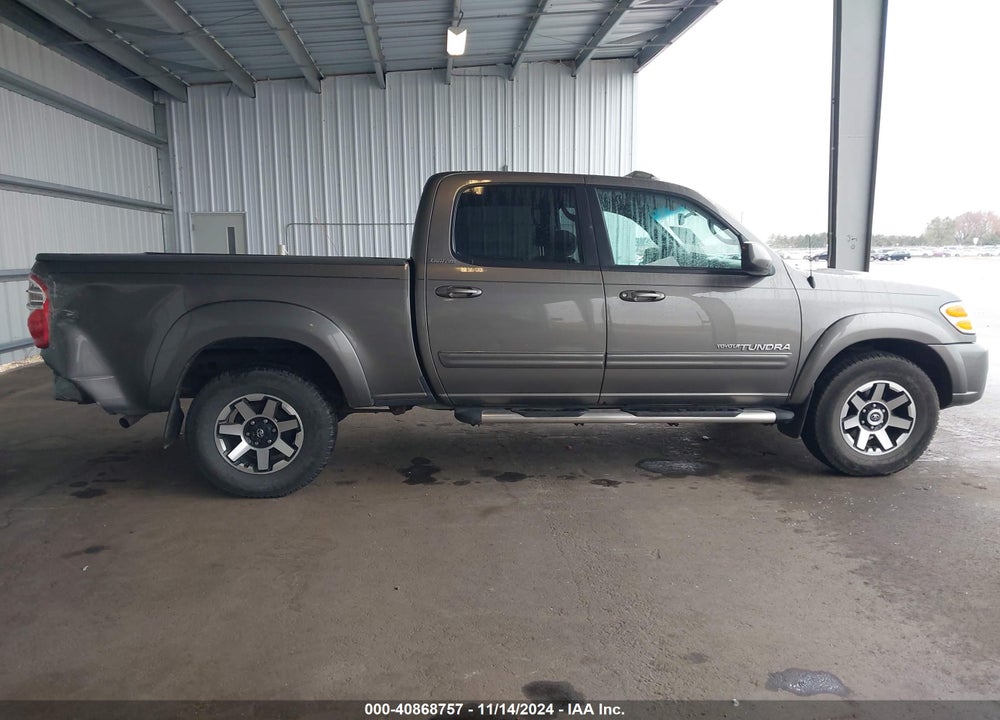 2004 TOYOTA TUNDRA LIMITED V8 VIN: 5TBET38154S438438
