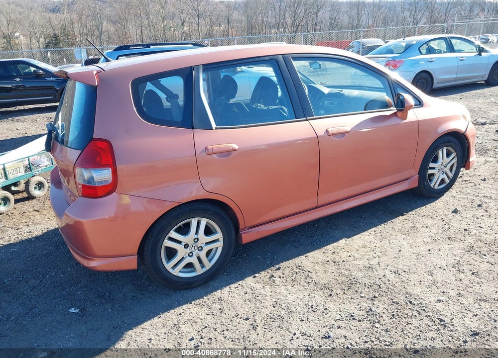 2008 HONDA FIT SPORT VIN: JHMGD38658S003200