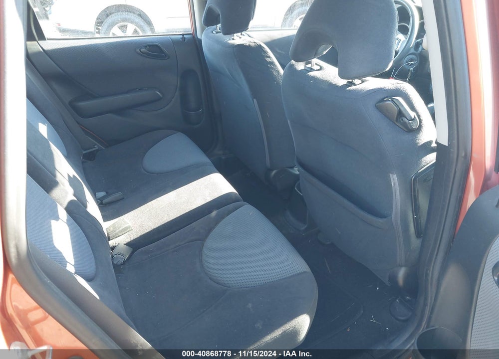 2008 HONDA FIT SPORT VIN: JHMGD38658S003200