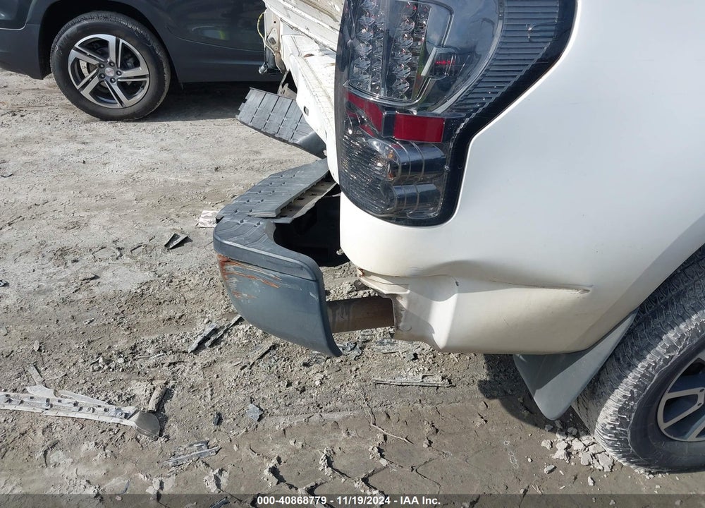 2013 TOYOTA TUNDRA GRADE V6 VIN: 5TFRU5F12DX028825