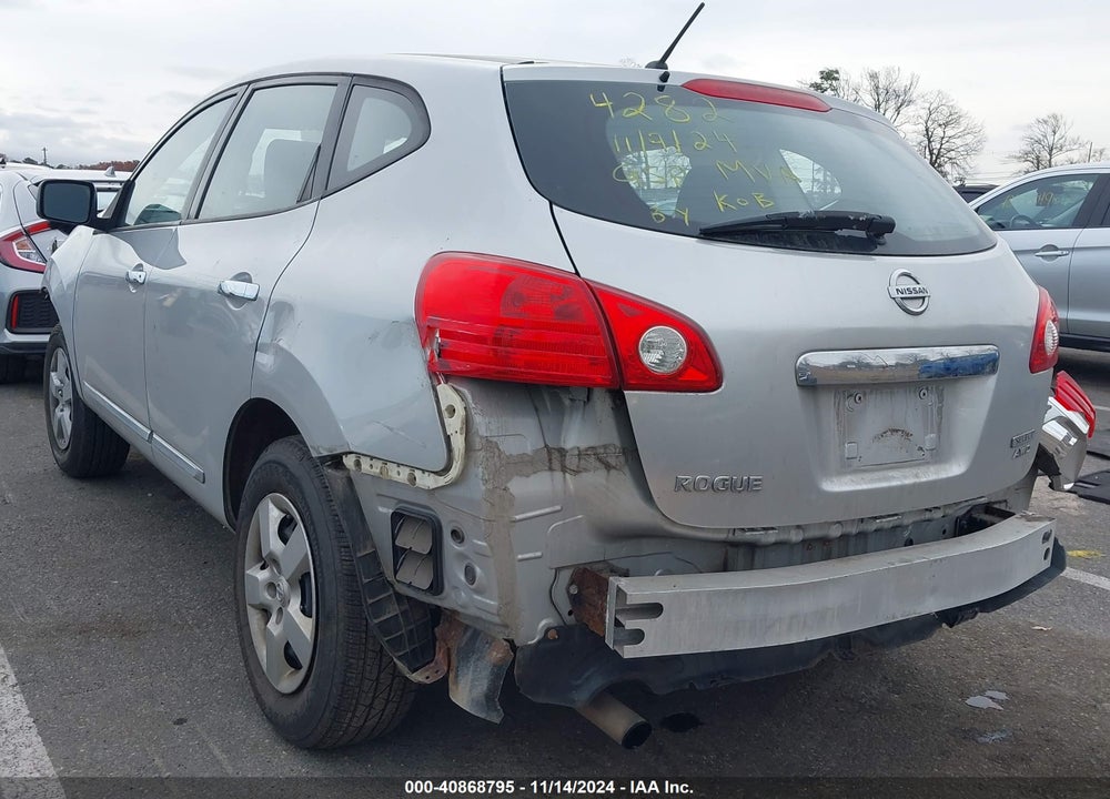 2014 NISSAN ROGUE SELECT S VIN: JN8AS5MV1EW704282