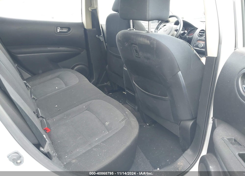 2014 NISSAN ROGUE SELECT S VIN: JN8AS5MV1EW704282