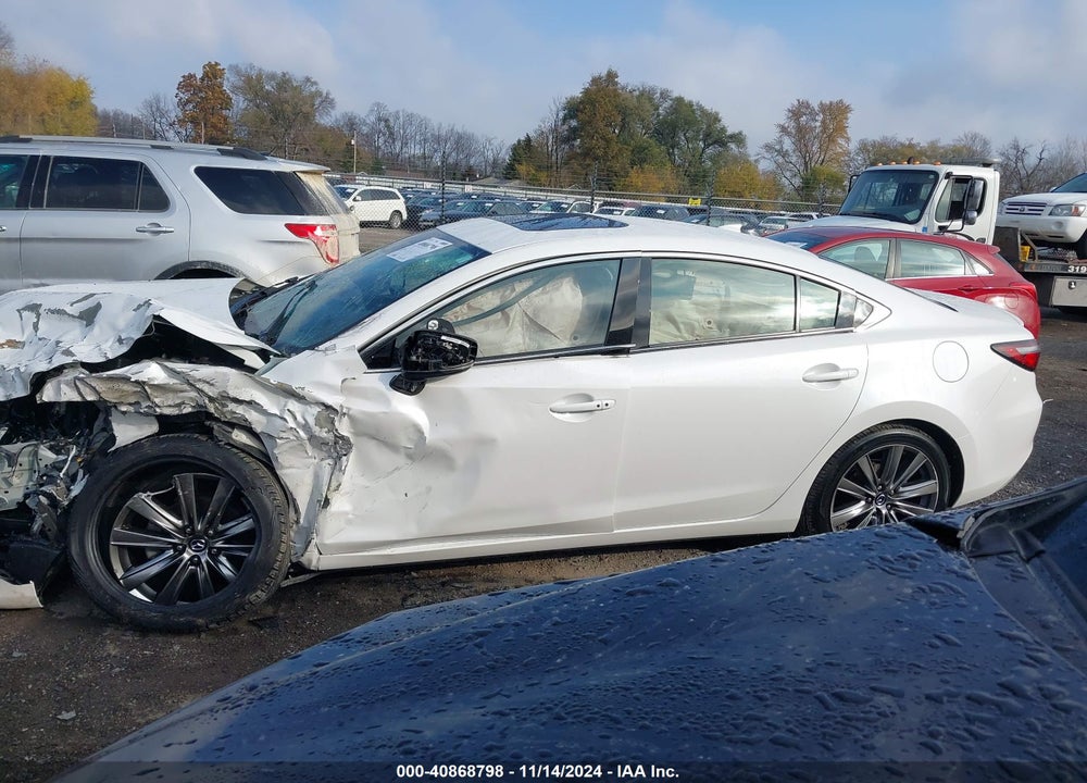 2018 MAZDA 6 VIN: JM1GL1WY9J1322804