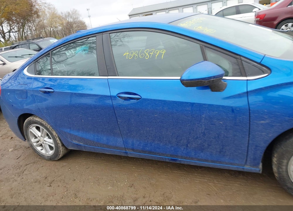 2017 CHEVROLET CRUZE VIN: 1G1BE5SM8H7122365