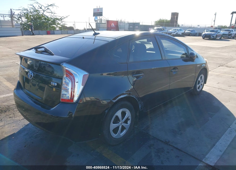 2013 TOYOTA PRIUS THREE VIN: JTDKN3DU5D5598801