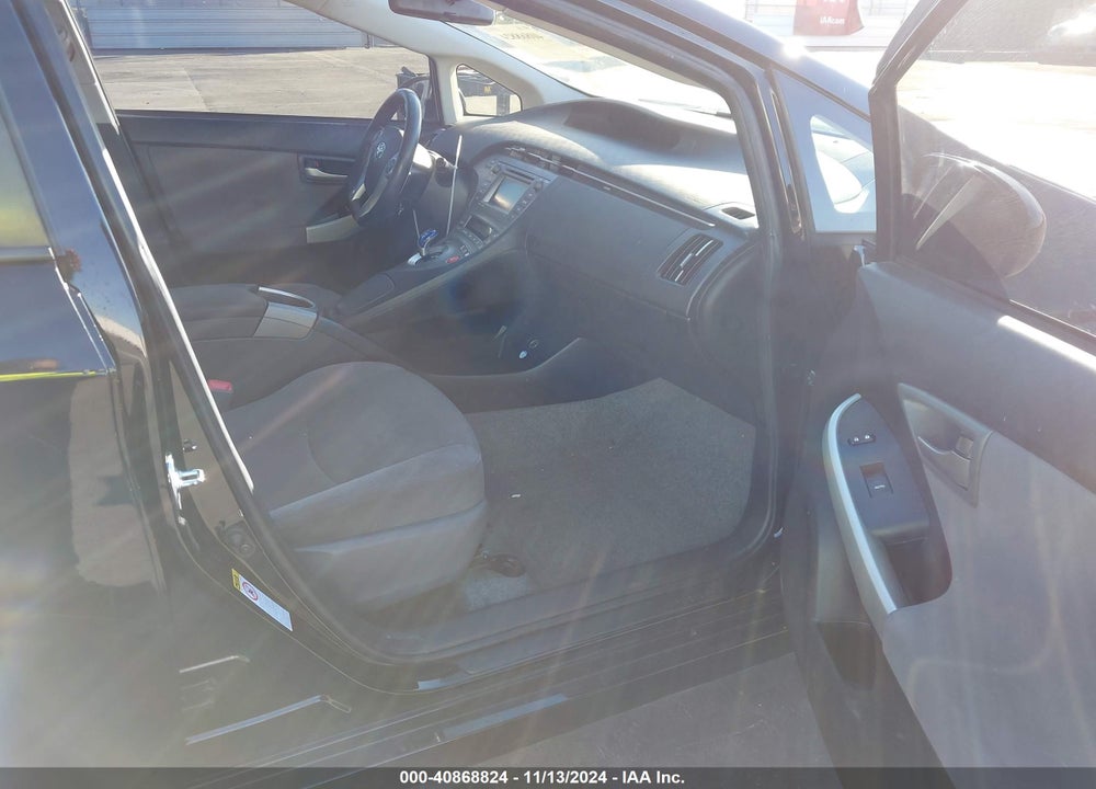 2013 TOYOTA PRIUS THREE VIN: JTDKN3DU5D5598801