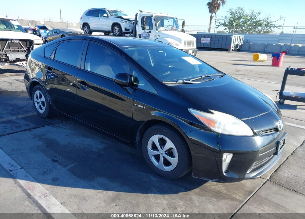 2013 TOYOTA PRIUS THREE VIN: JTDKN3DU5D5598801