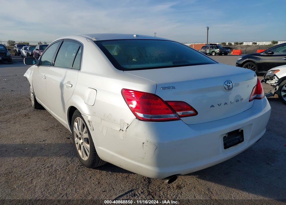 2010 TOYOTA AVALON XLS VIN: 4T1BK3DB8AU359912