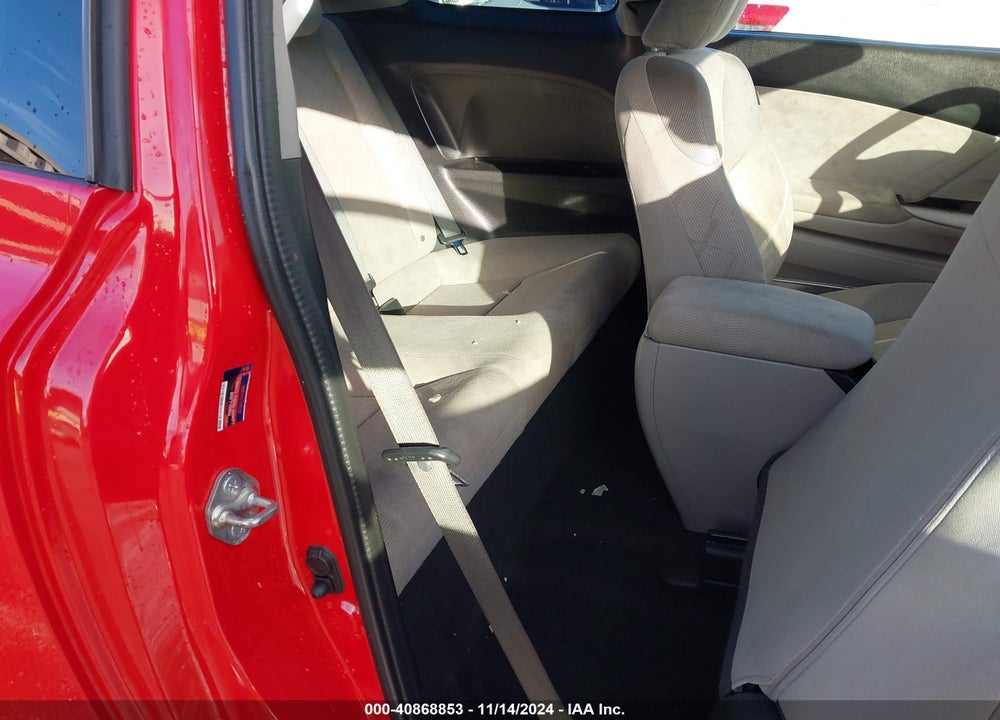 2013 HONDA CIVIC LX VIN: 2HGFG3B5XDH501996
