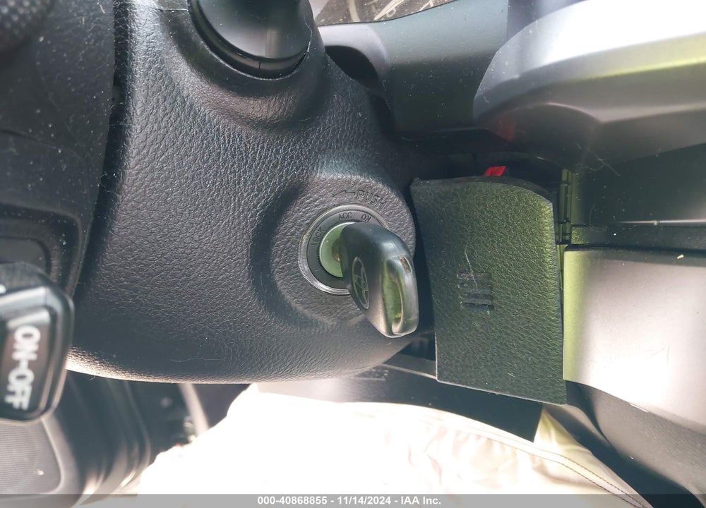 2021 TOYOTA TACOMA SR5 V6 VIN: 5TFCZ5AN4MX266001