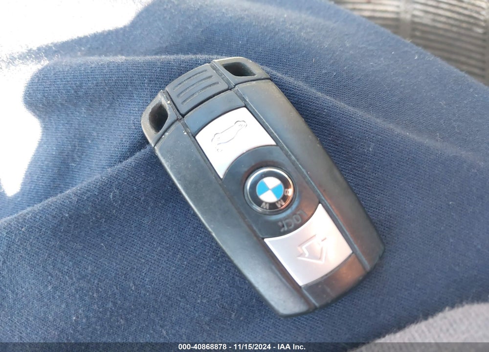 2011 BMW 328I VIN: WBAPH7G56BNM54631