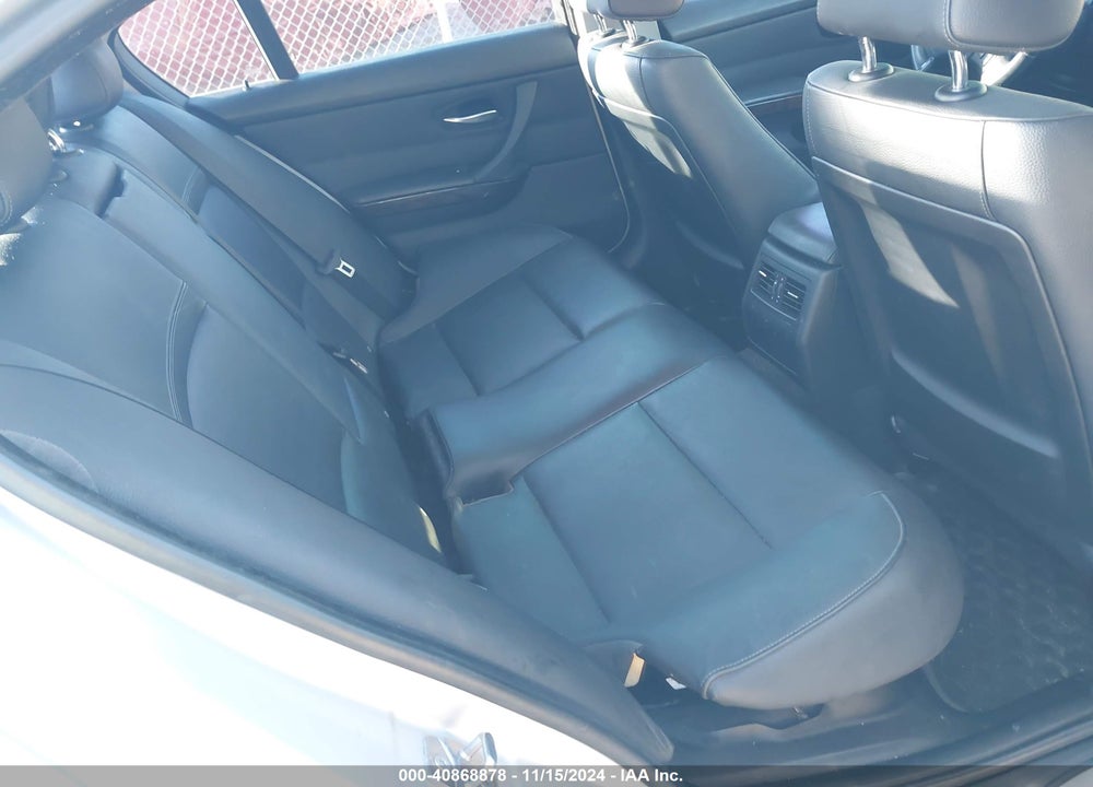 2011 BMW 328I VIN: WBAPH7G56BNM54631