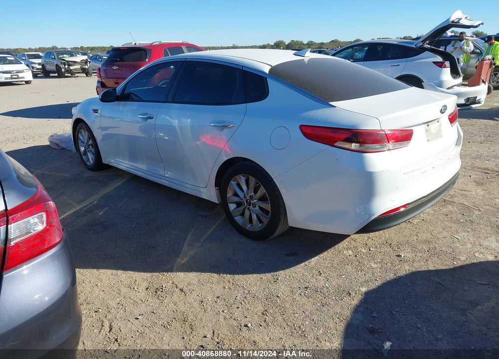 2016 KIA OPTIMA LX VIN: 5XXGT4L33GG061130