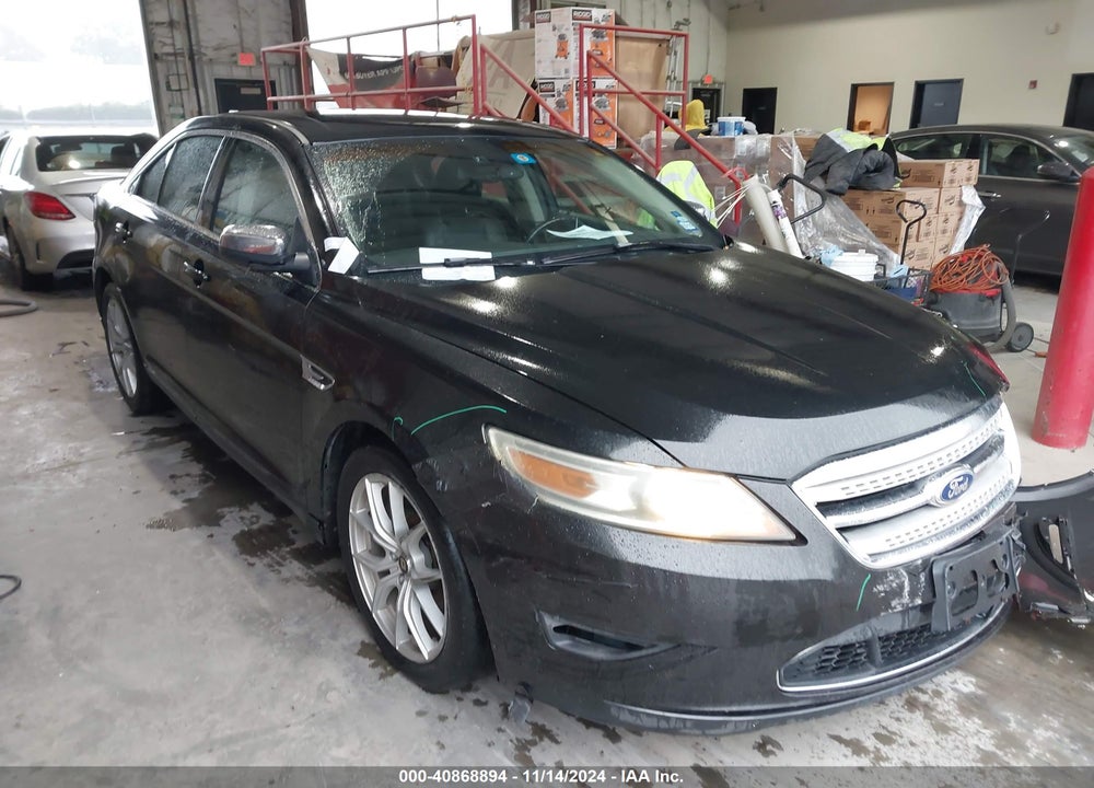 2010 FORD TAURUS VIN: 1FAHP2FW2AG107121