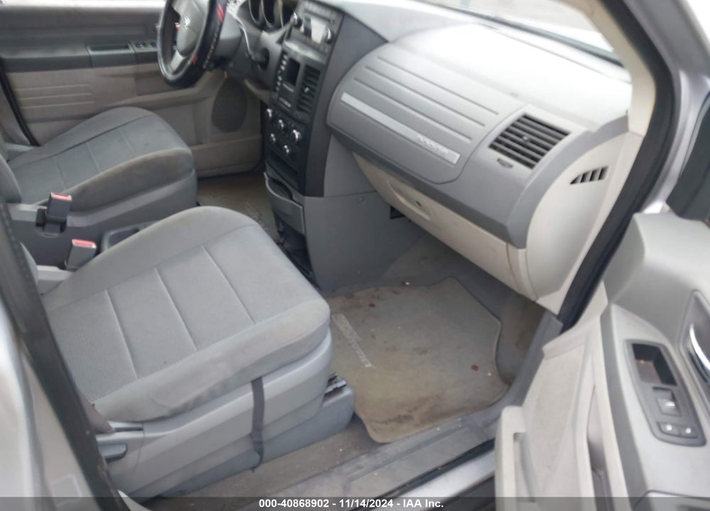 2009 DODGE GRAND CARAVAN VIN: 2D8HN44E29R612853