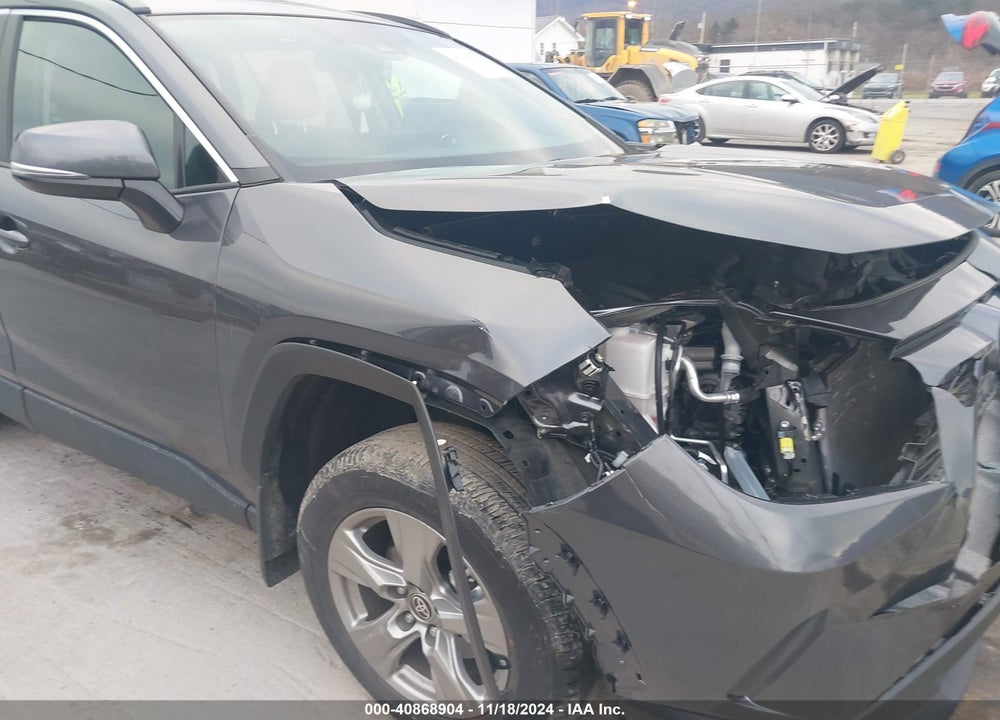 2024 TOYOTA RAV4 XLE VIN: 2T3P1RFV0RC431113