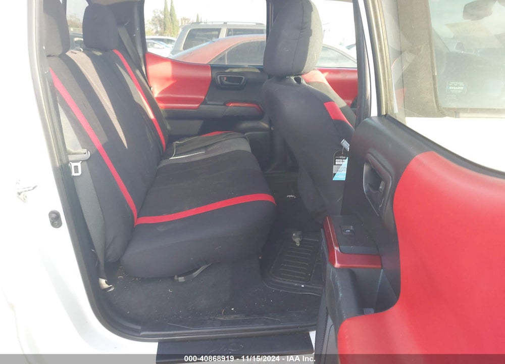 2019 TOYOTA TACOMA SR5 V6 VIN: 3TMCZ5AN3KM198213