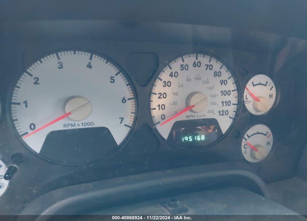 2007 DODGE RAM 1500 SLT/TRX4 OFF ROAD/SPORT VIN: 1D7HU182X7J547676