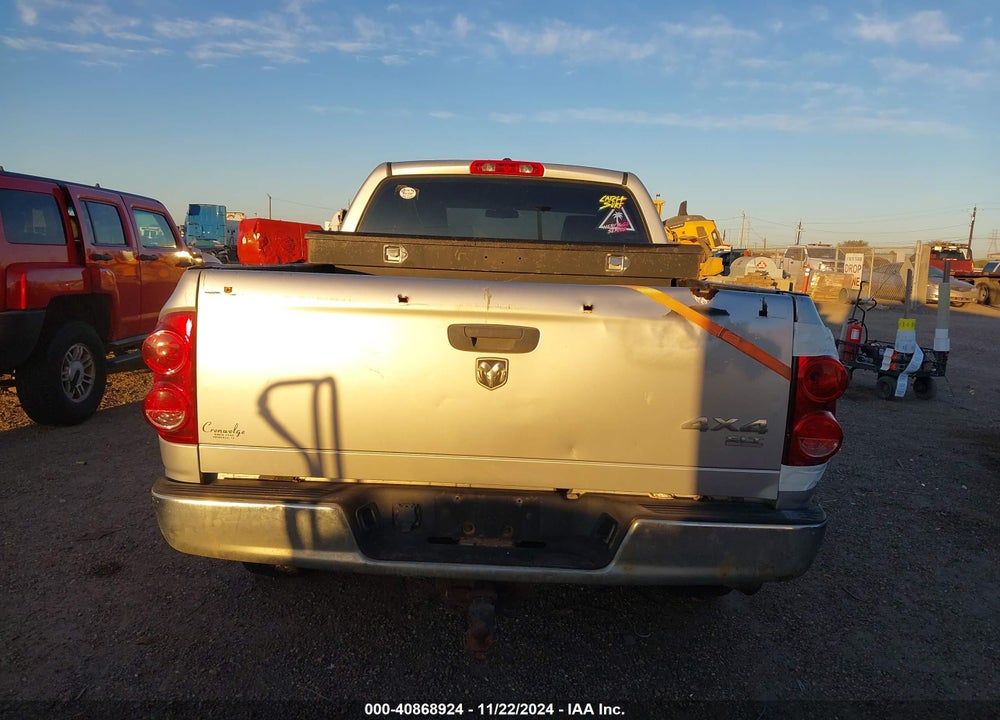 2007 DODGE RAM 1500 SLT/TRX4 OFF ROAD/SPORT VIN: 1D7HU182X7J547676