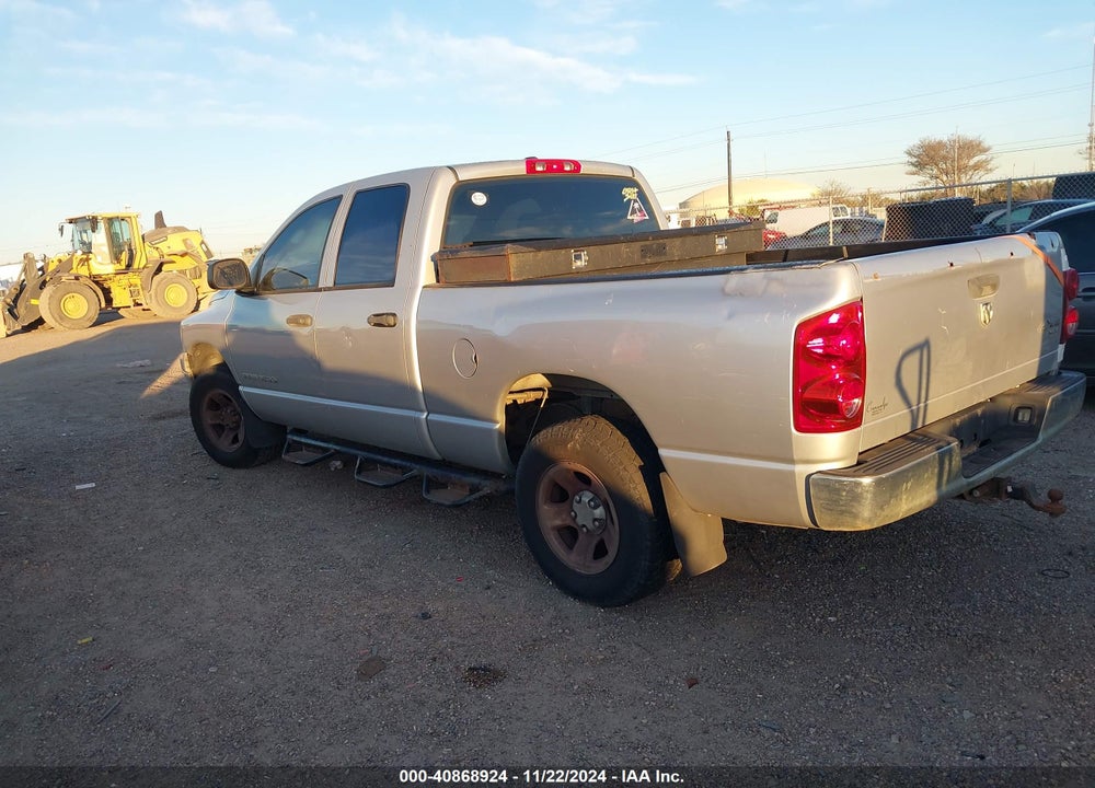 2007 DODGE RAM 1500 SLT/TRX4 OFF ROAD/SPORT VIN: 1D7HU182X7J547676