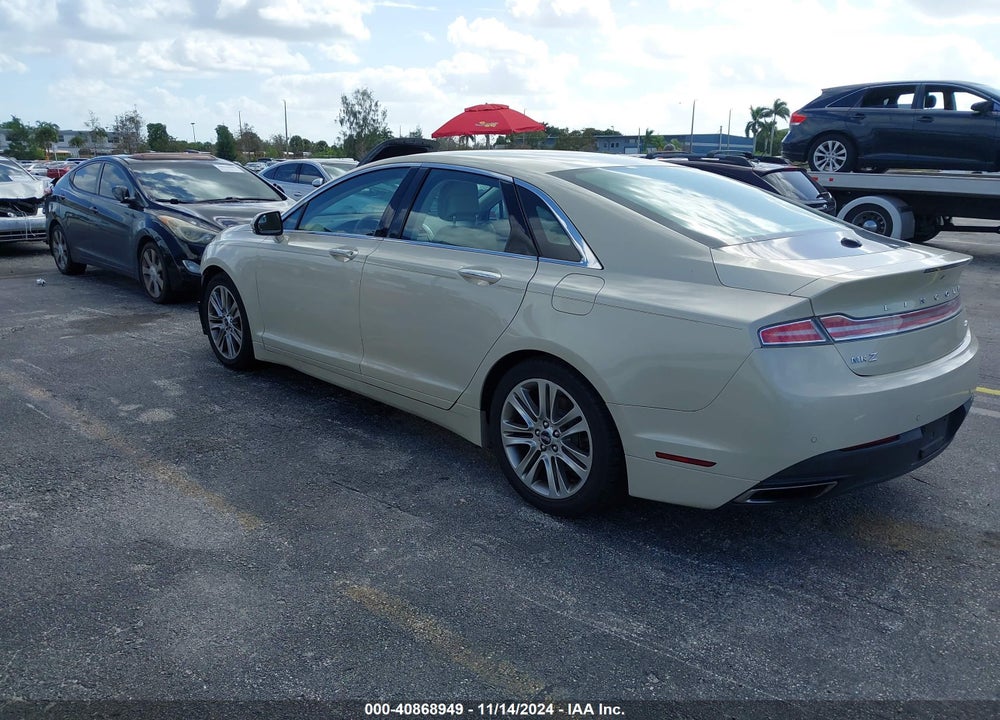 2014 LINCOLN MKZ VIN: 3LN6L2G97ER826493